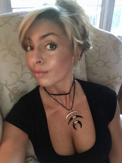 misspissedoffees OnlyFans picture