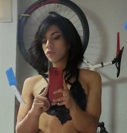 delaurierkaren OnlyFans picture