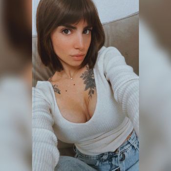 ⋆ 𝒦𝒾𝓇𝒶 ⋆