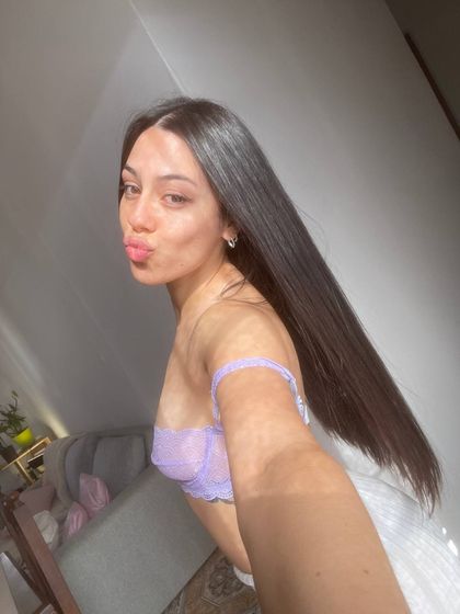 honeybyalison OnlyFans picture