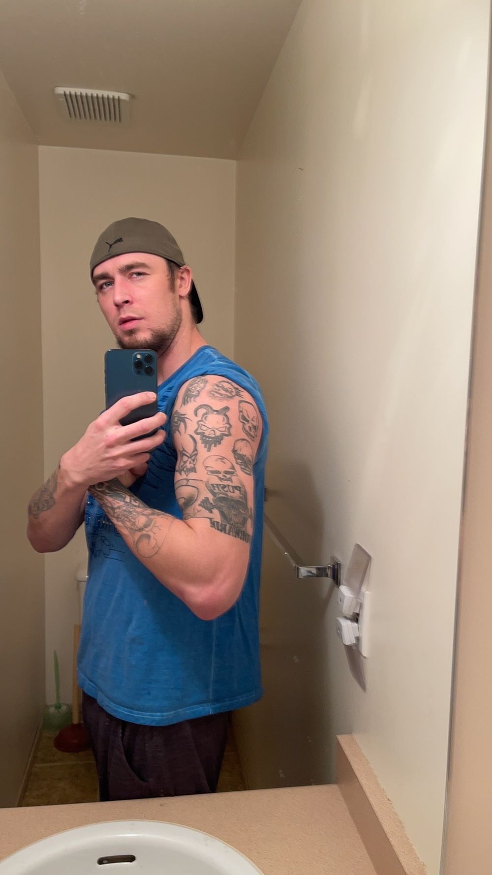 derriknikkel OnlyFans profile picture