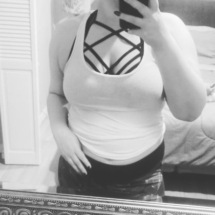 ladylunamonroe OnlyFans picture