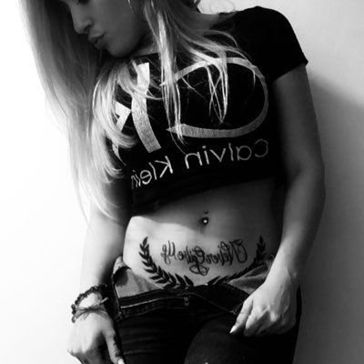 girlwithtattoos OnlyFans picture