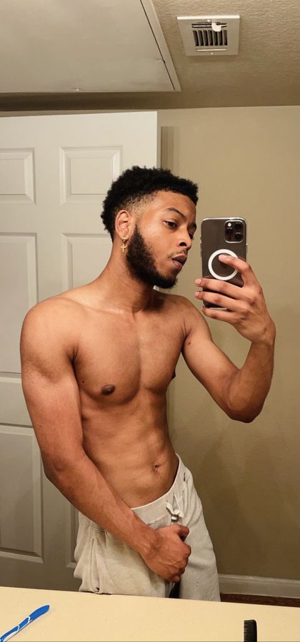 u186934347 OnlyFans picture