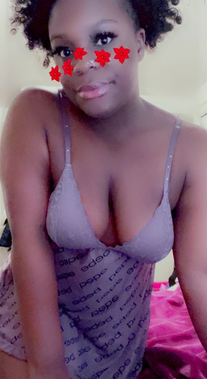 forieegn OnlyFans picture
