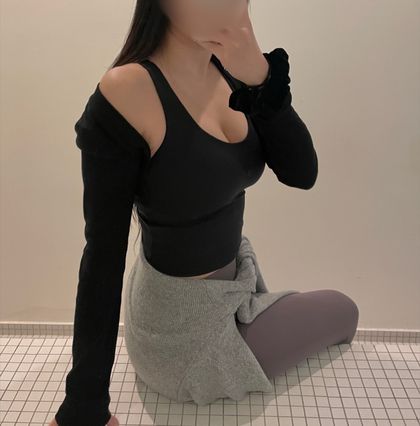 soorineee OnlyFans picture
