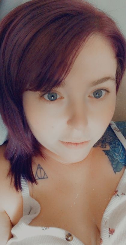 basicwitch OnlyFans picture
