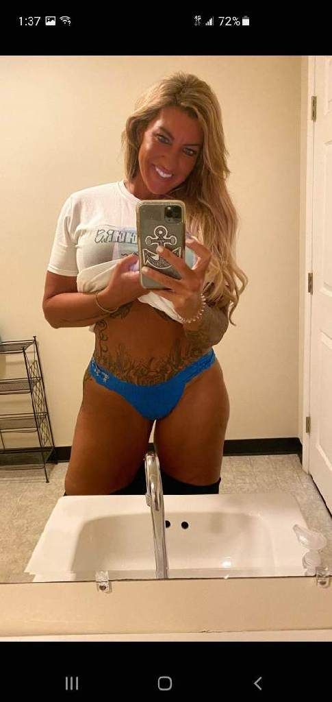 xoxoportuguesemom OnlyFans profile picture