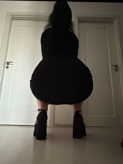 lxminaj OnlyFans picture