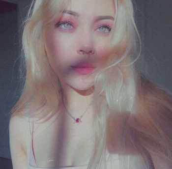 juicywhitegirl1 OnlyFans - Stats, Graphs, Photos & Profile Comparisons