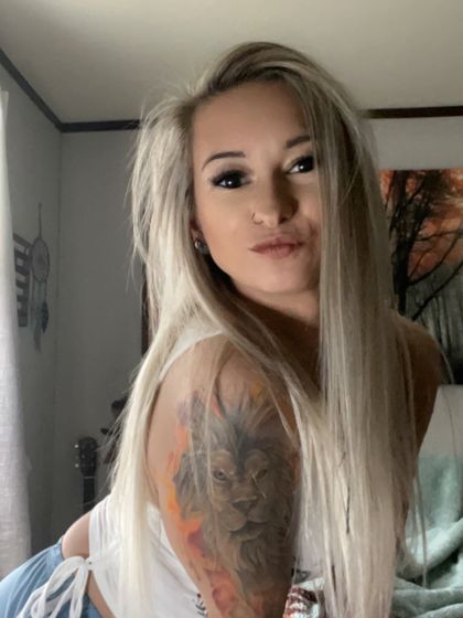 theonlykaymarie OnlyFans picture