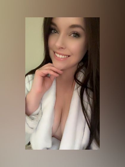 hotwife_mia OnlyFans picture