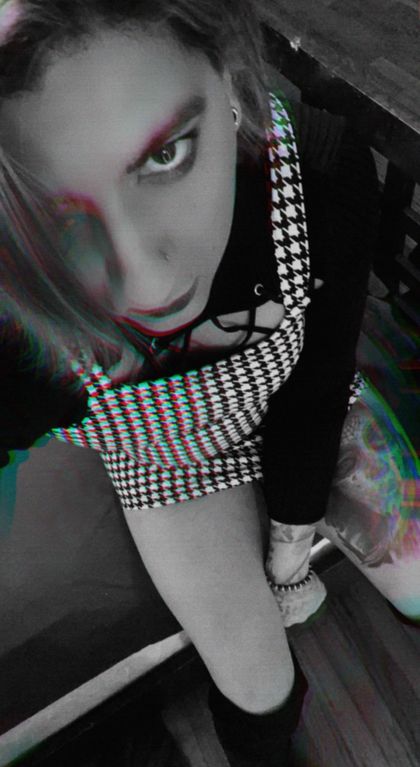 tentshowqueen OnlyFans picture