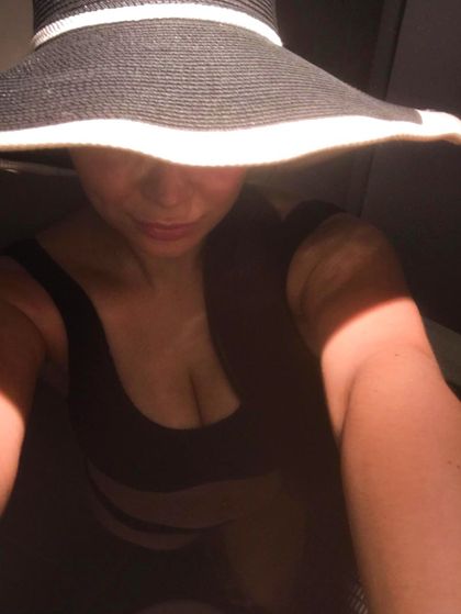 yourbrunettewifey OnlyFans picture