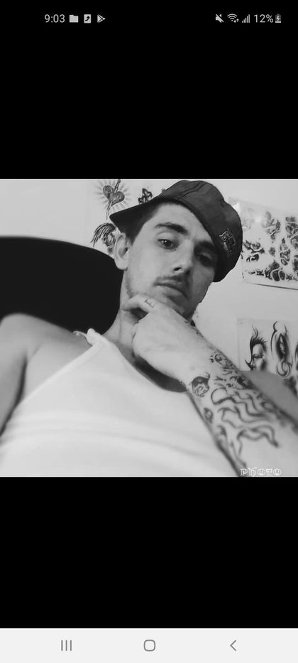 u181046734 OnlyFans picture