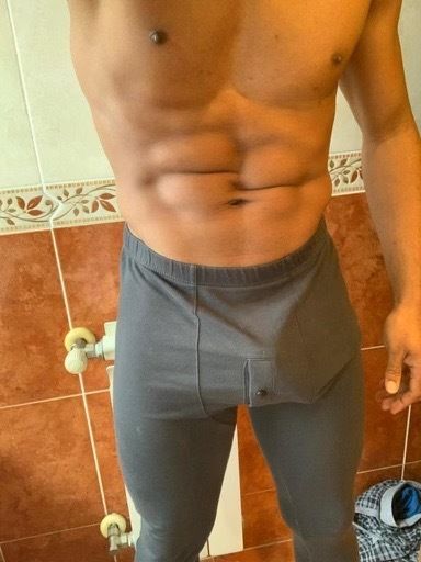 alvarezr1995 OnlyFans picture
