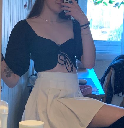 ari.ed OnlyFans picture