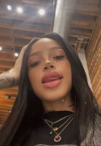 howloud OnlyFans - Free Trial - Photos - Socials | FansMetrics.com