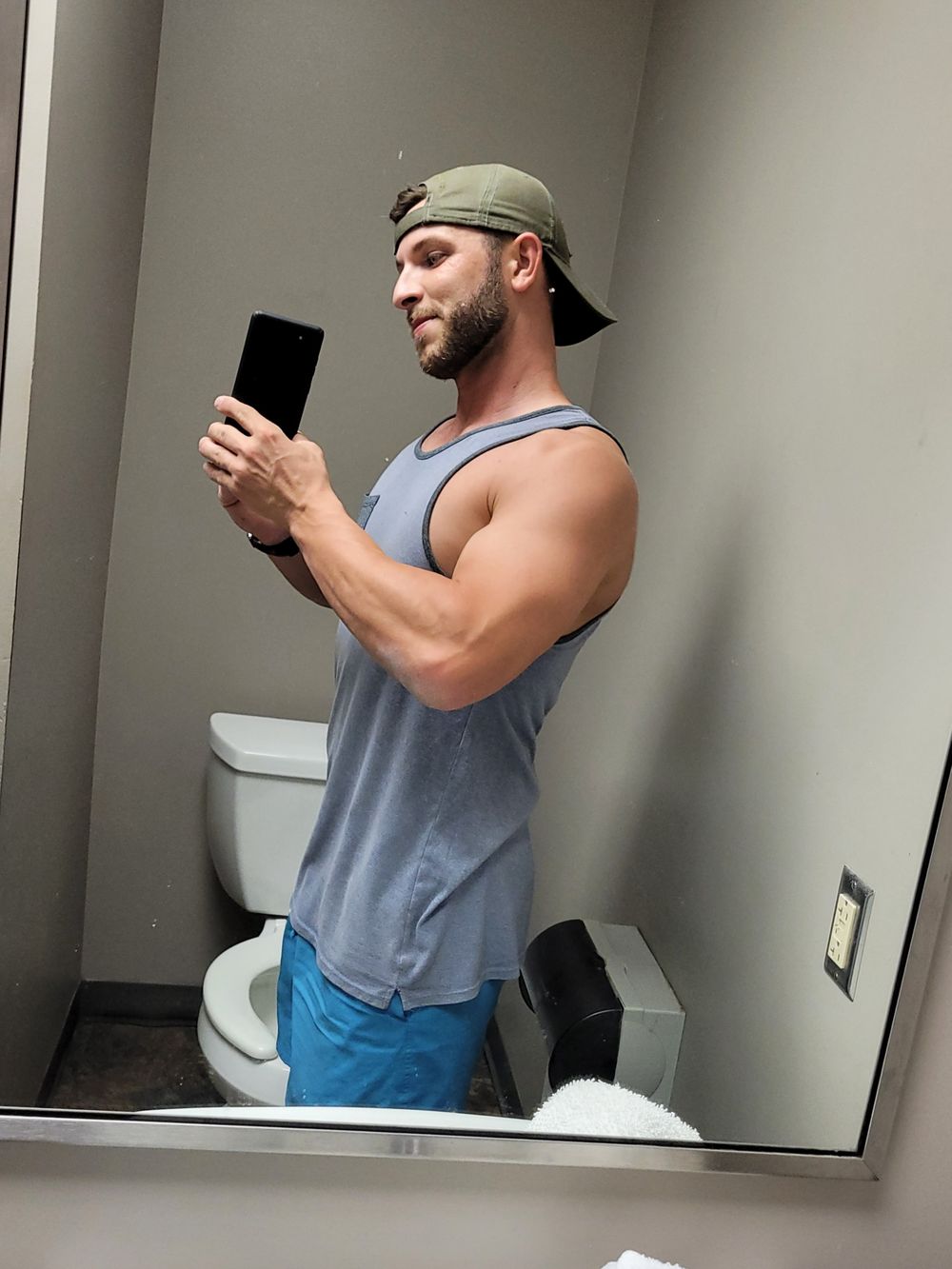 luckyone00 OnlyFans profile picture