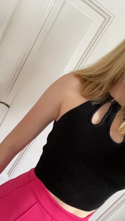 u106447227 OnlyFans picture