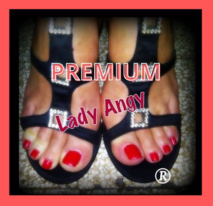 padronamaturaladyangyvip OnlyFans picture