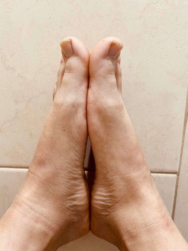 slim-feet OnlyFans profile picture