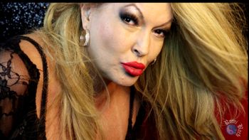 Romi Bach