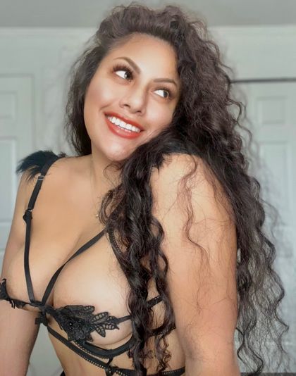 latinacurls OnlyFans picture