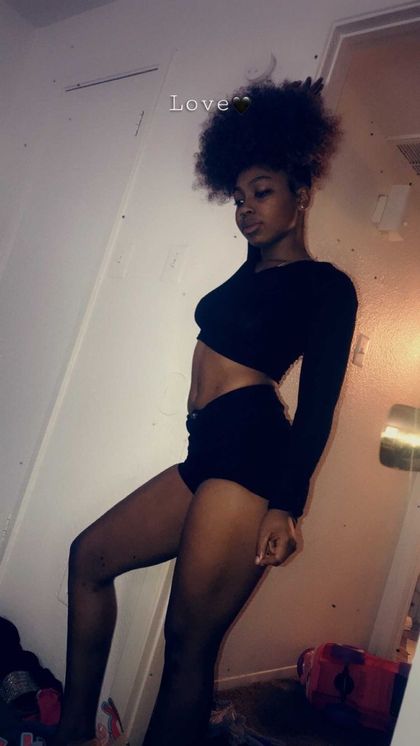 solidass.m OnlyFans picture