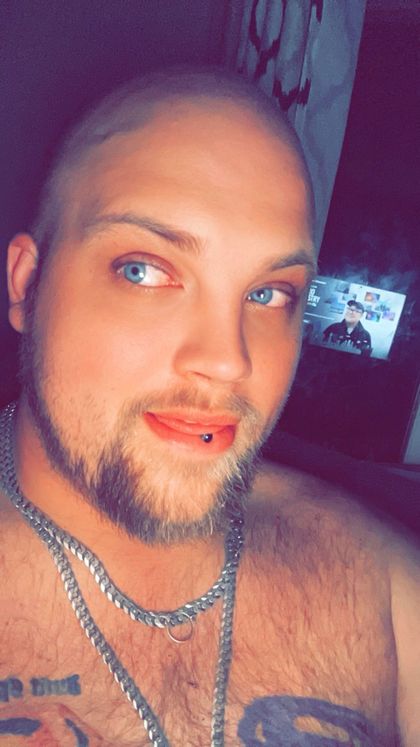 zj_sneakylinks OnlyFans picture