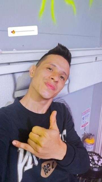 edinsonvelasqu1 OnlyFans picture