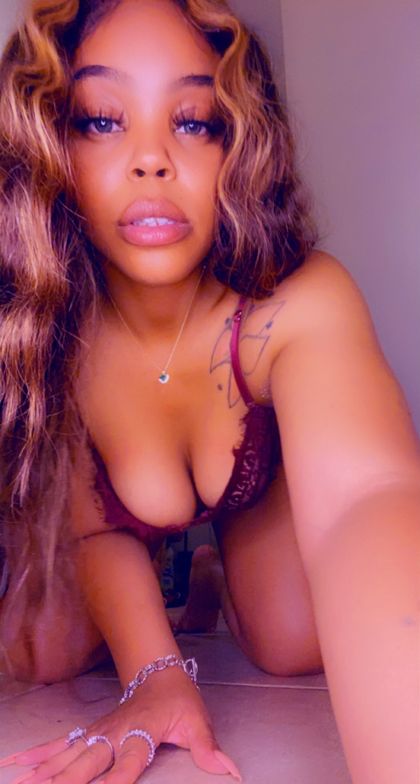 prettibytch OnlyFans picture