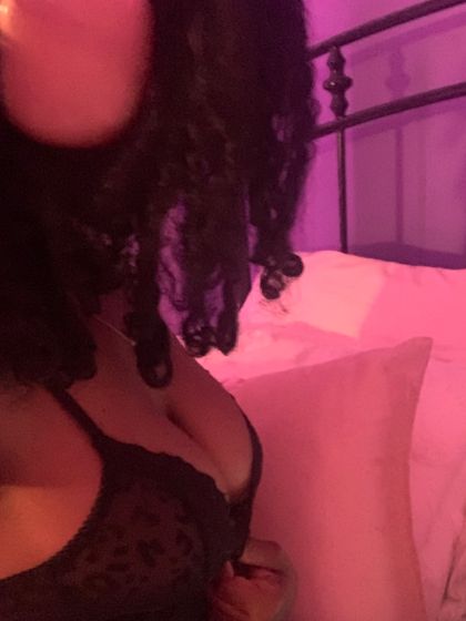 venusindira OnlyFans picture