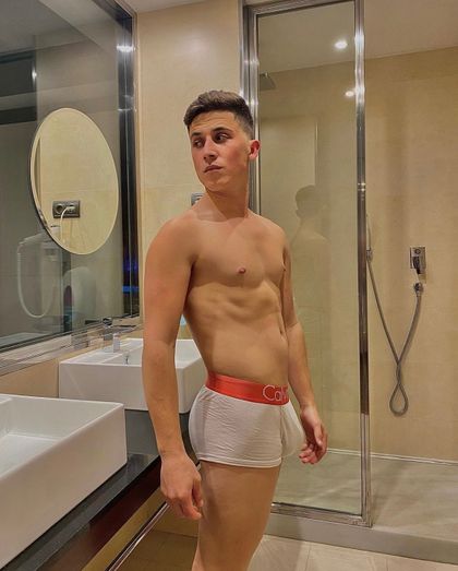 rayangonzalez OnlyFans picture