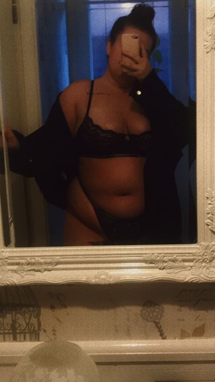ellelouisex OnlyFans picture
