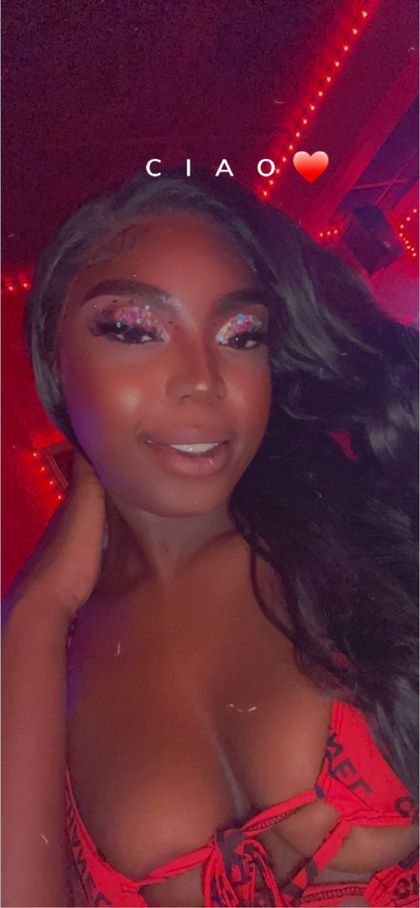 indiaastarr OnlyFans picture
