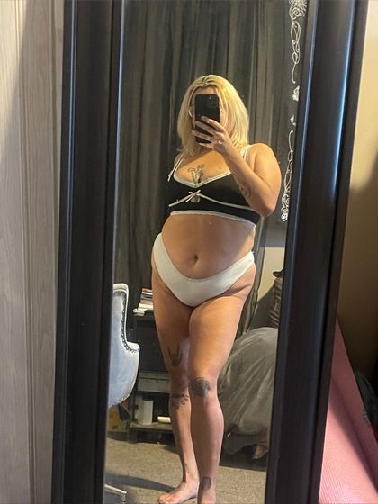 gothgirlbee OnlyFans picture