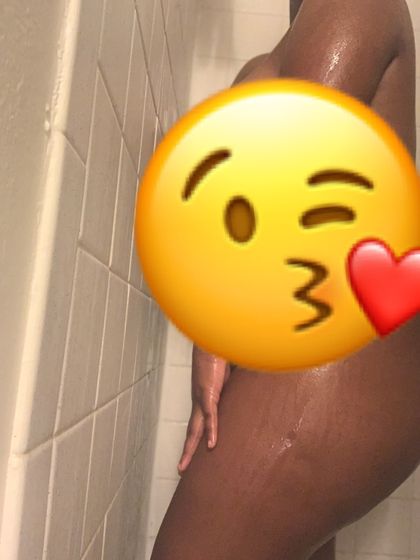 hersheysnokissestho OnlyFans picture