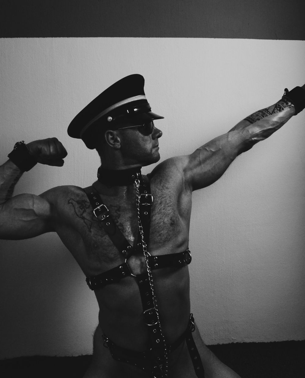 mike.h.k OnlyFans - Free Trial - XXX Photos | FansMetrics.com