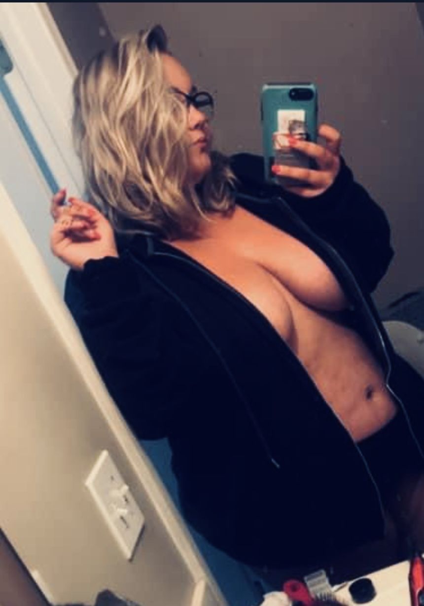mama42697 OnlyFans profile picture