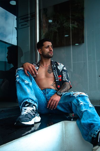 davevilboy OnlyFans picture