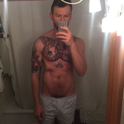 tlny2000 OnlyFans picture