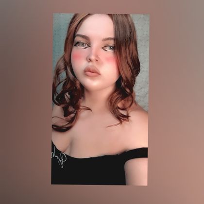 christyathang OnlyFans picture