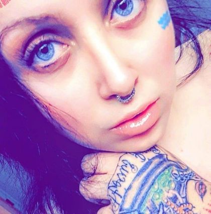 yourgirlkuro OnlyFans picture