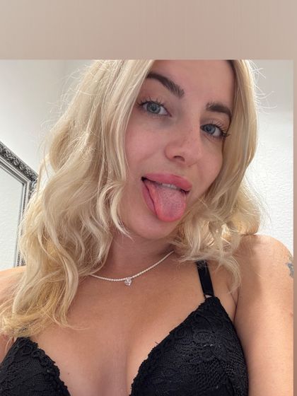 realmiaraee OnlyFans picture