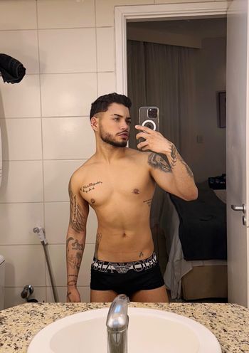 Leonan Davis