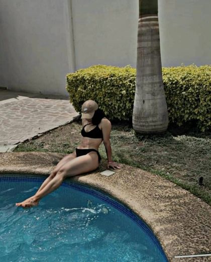 saralle OnlyFans picture