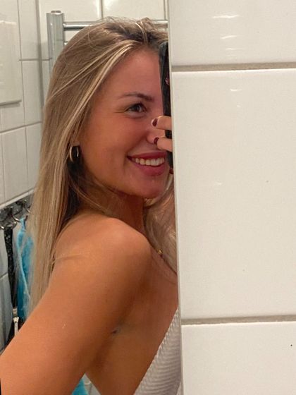 bellaandersson OnlyFans picture