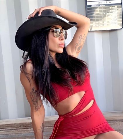 jenavevejolie69 OnlyFans picture