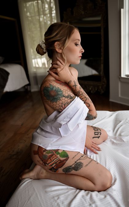 sexytattedblonde OnlyFans picture